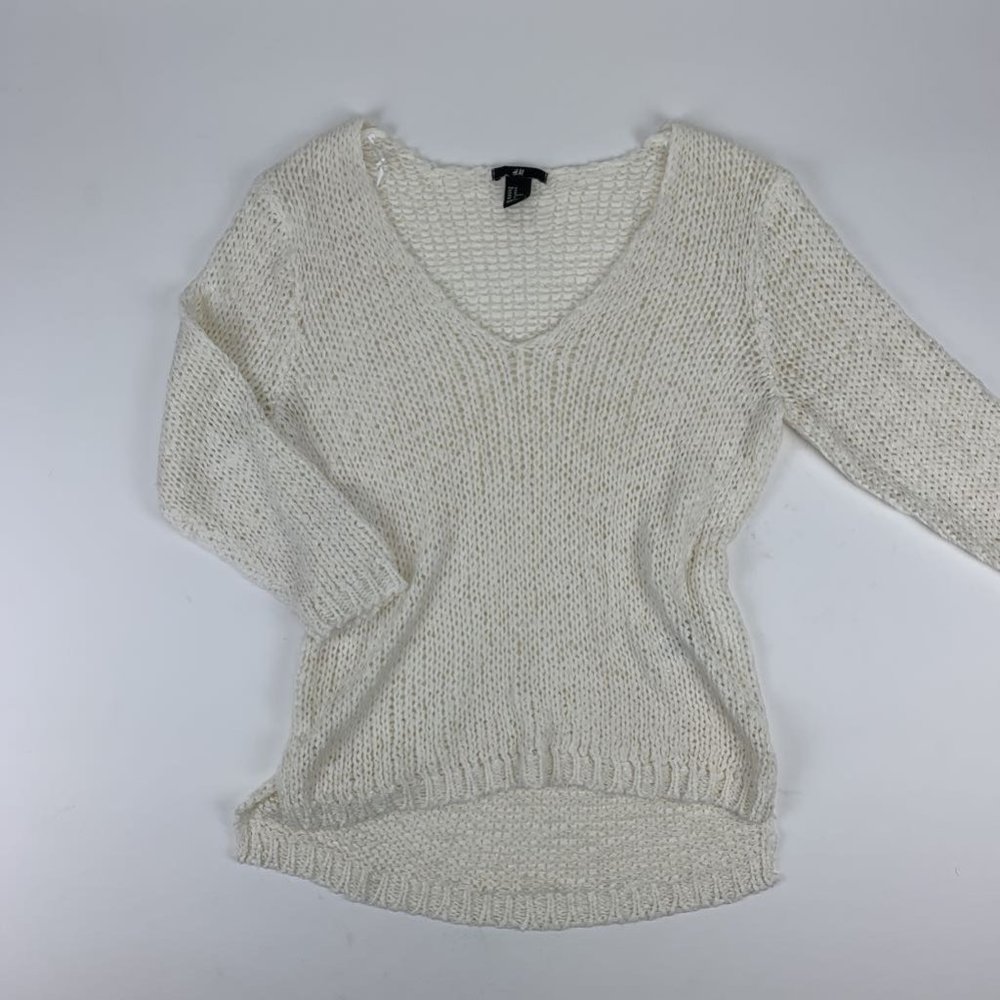 H&M Womens Sweater Long Sleeve V Neck M White Knit
